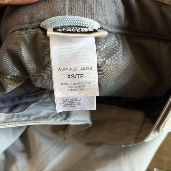 The North Face Hyvent Ski Snow Pants - Picture 7 of 11